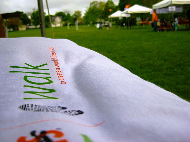 ILD Walk MS 2010 Joliet banner on grass